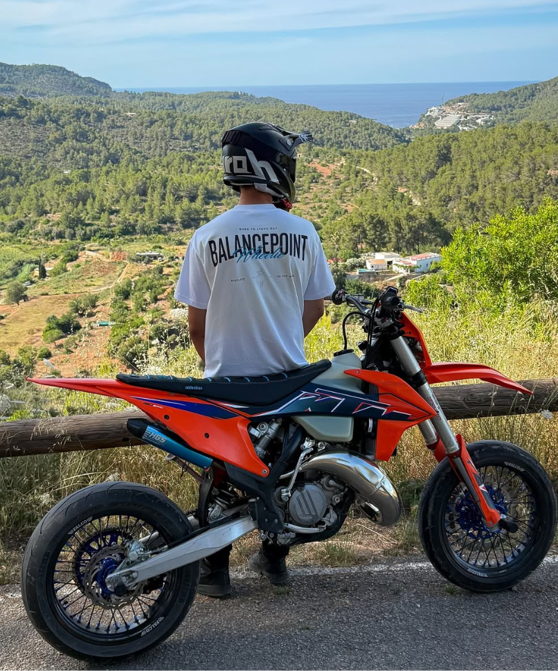 T-SHIRTS